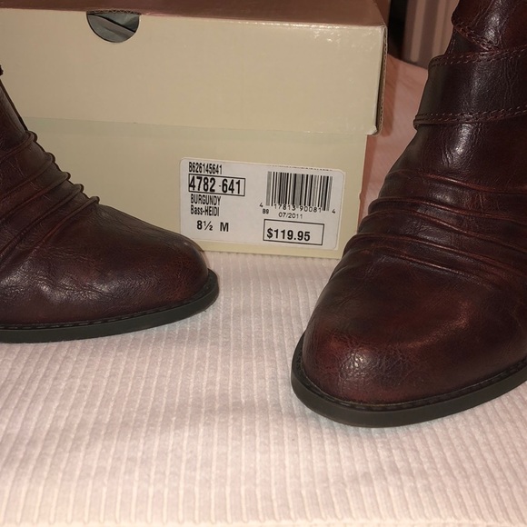 Bass & Co burgundy booties 8 1/2 - Picture 2 of 6